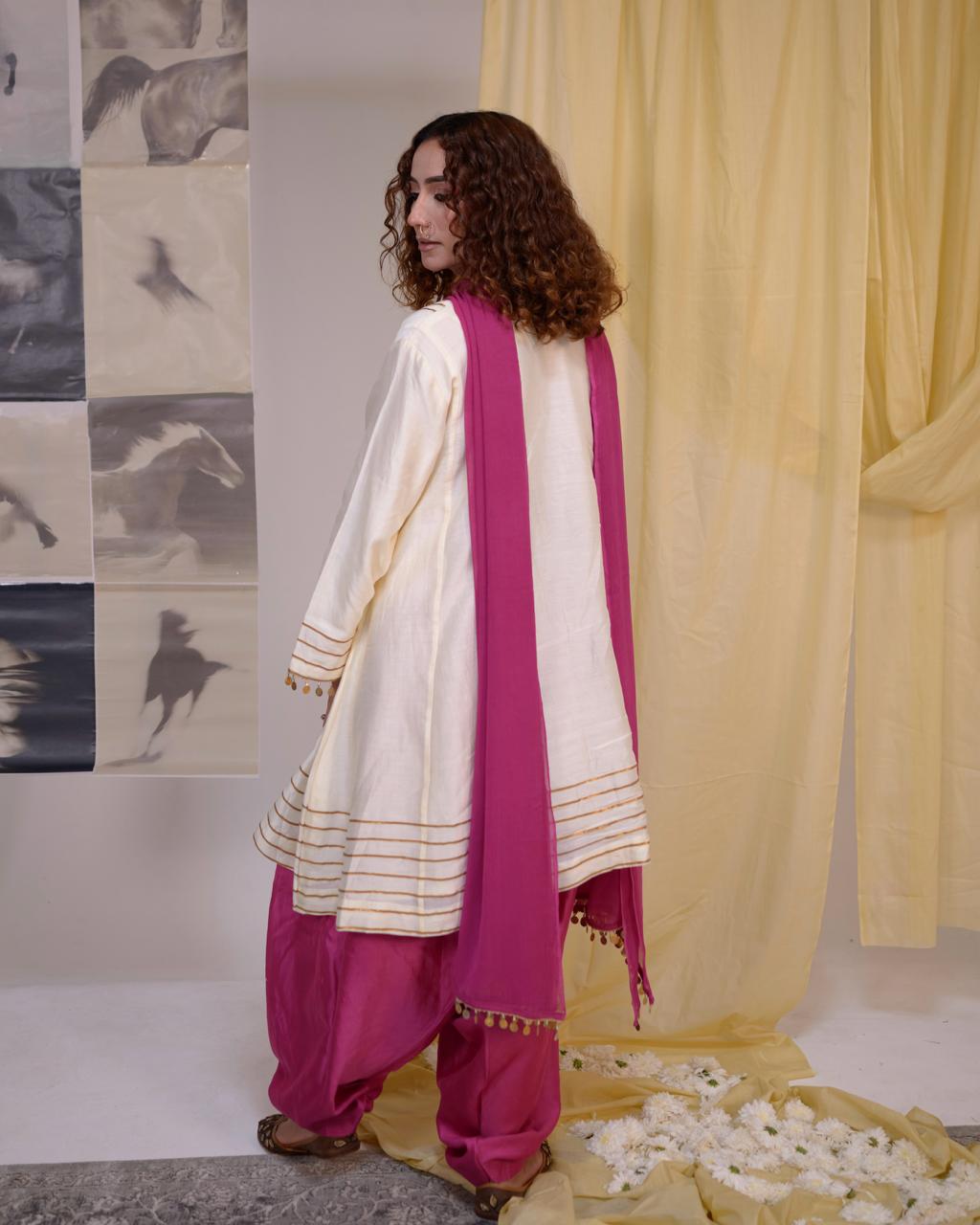 Ivory Kurta with Gold Detailing & Magenta Semi-Patiala Suit | Tarah by Tripti